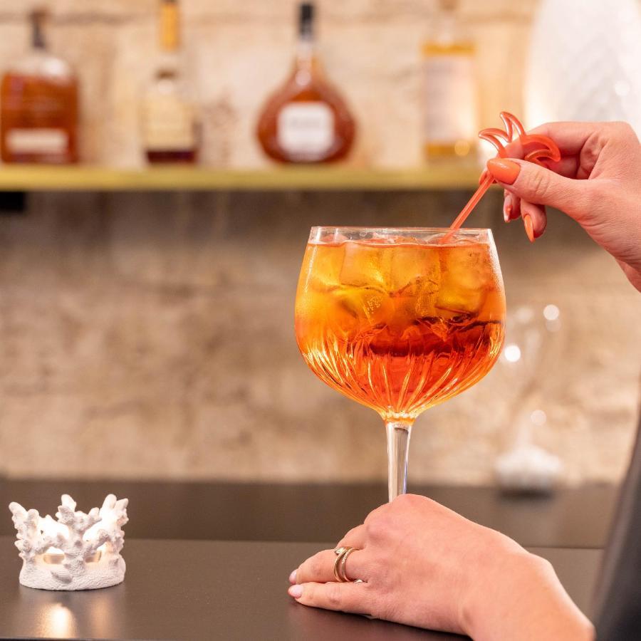Le Confidentiel Hotel & Spa Saint-Raphael  Luaran gambar