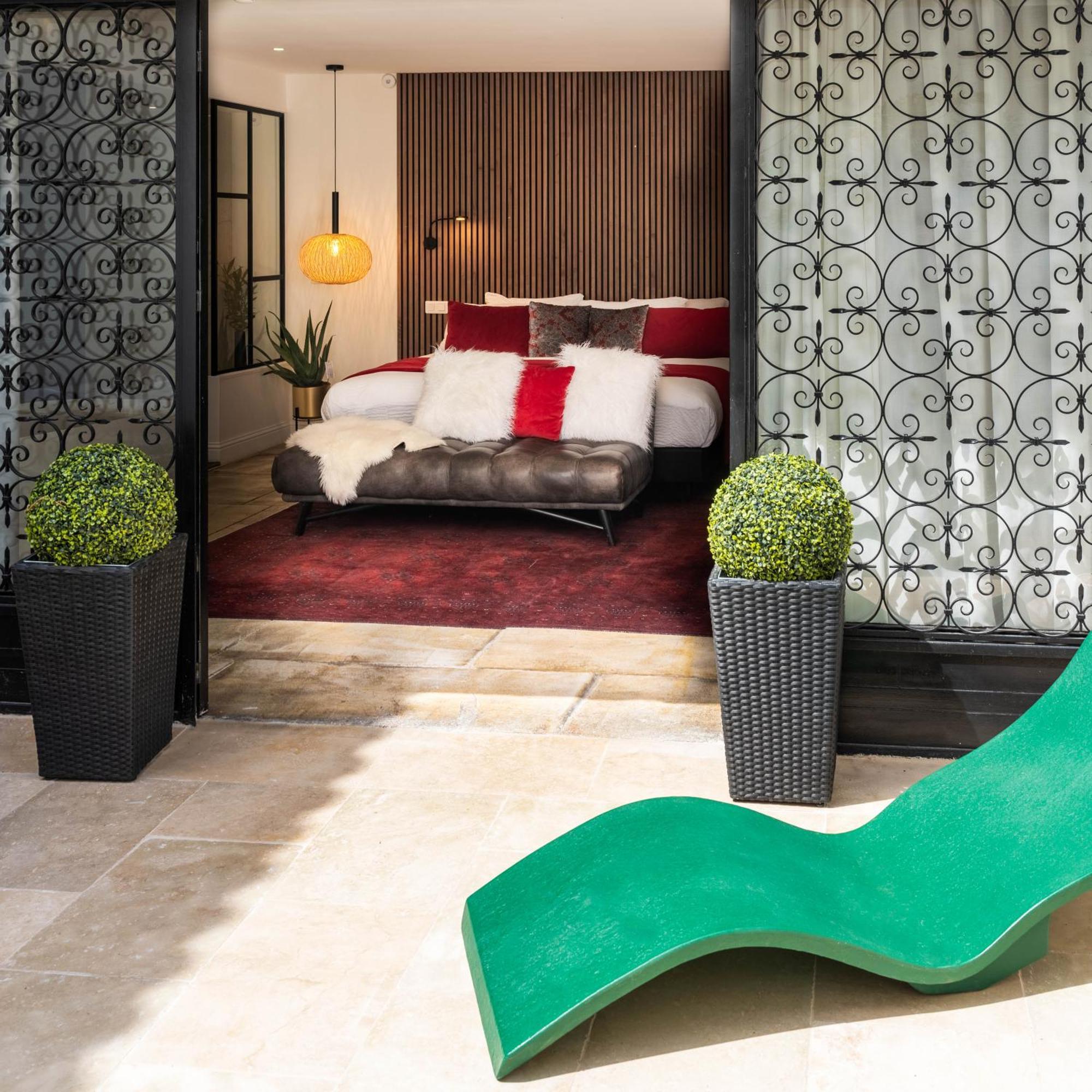 Le Confidentiel Hotel & Spa Saint-Raphael  Bilik gambar