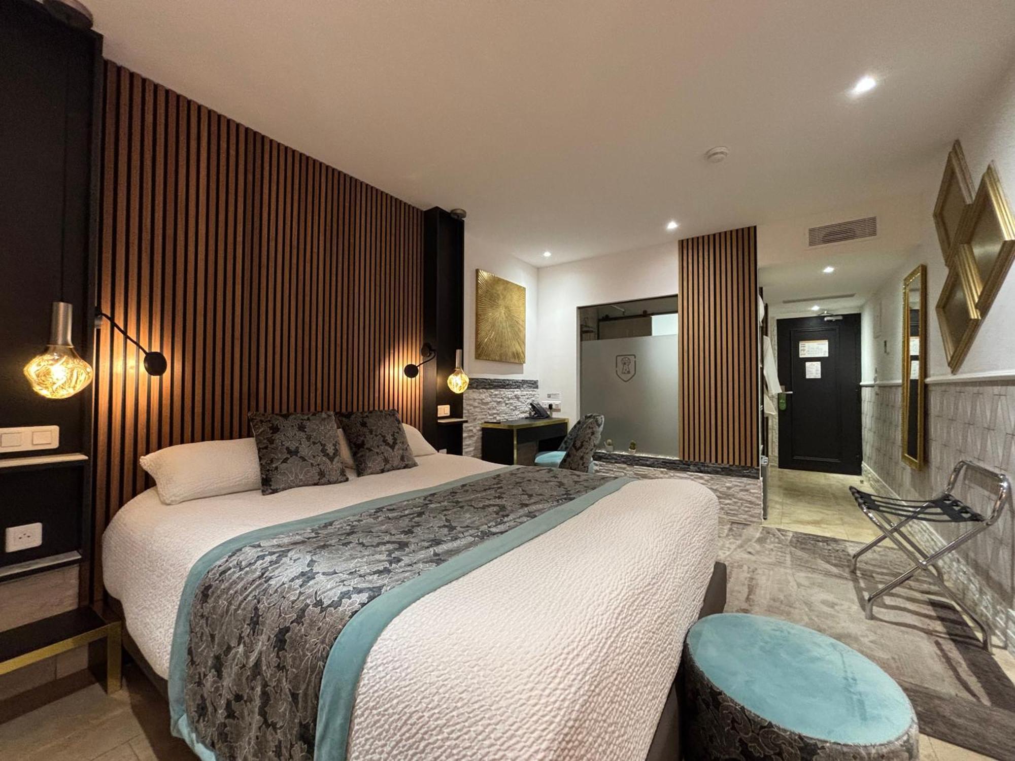 Le Confidentiel Hotel & Spa Saint-Raphael  Luaran gambar